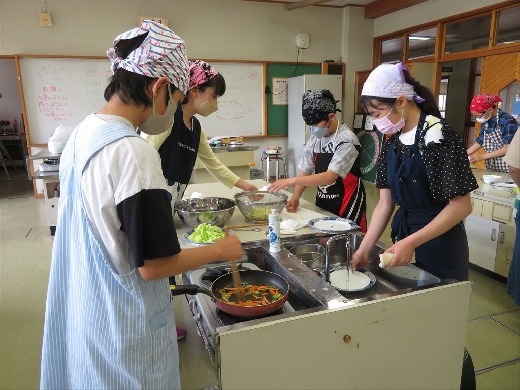 片付けも同時に行います