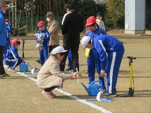 ３・４年生水ロケット