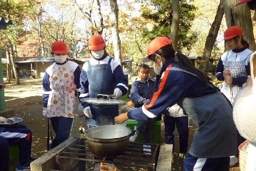 カレー粉投入