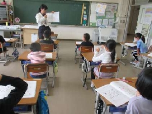 ６月８日（水）２年学級指導