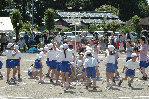 【慈光学園のお友だちと一緒に】