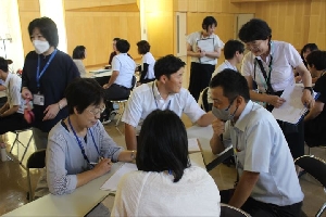 猿島中学校区魅力ある学校づくり夏季研修会