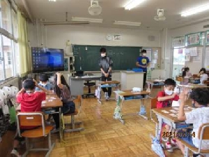 Eタイム(外国語活動 3年生)