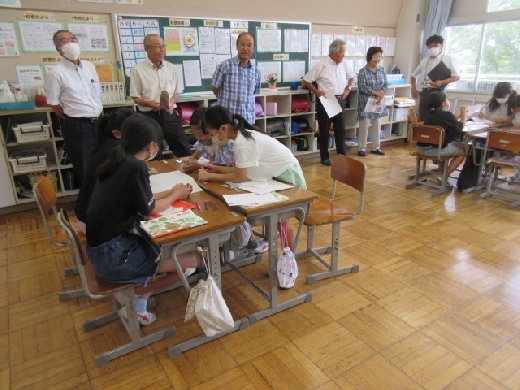 ４年生の学習参観　