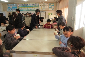 4年家庭教育学級＆授業参観・学級懇談